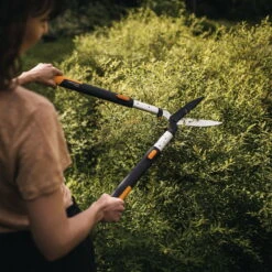 Fiskars SmartFit Teleskop Heckenschere 10 Fiskars SmartFit Teleskop Heckenschere -Bio Pflanzen Verkauf 0920300643 SmartFit Teleskop Heckenschere HS86 5 107022
